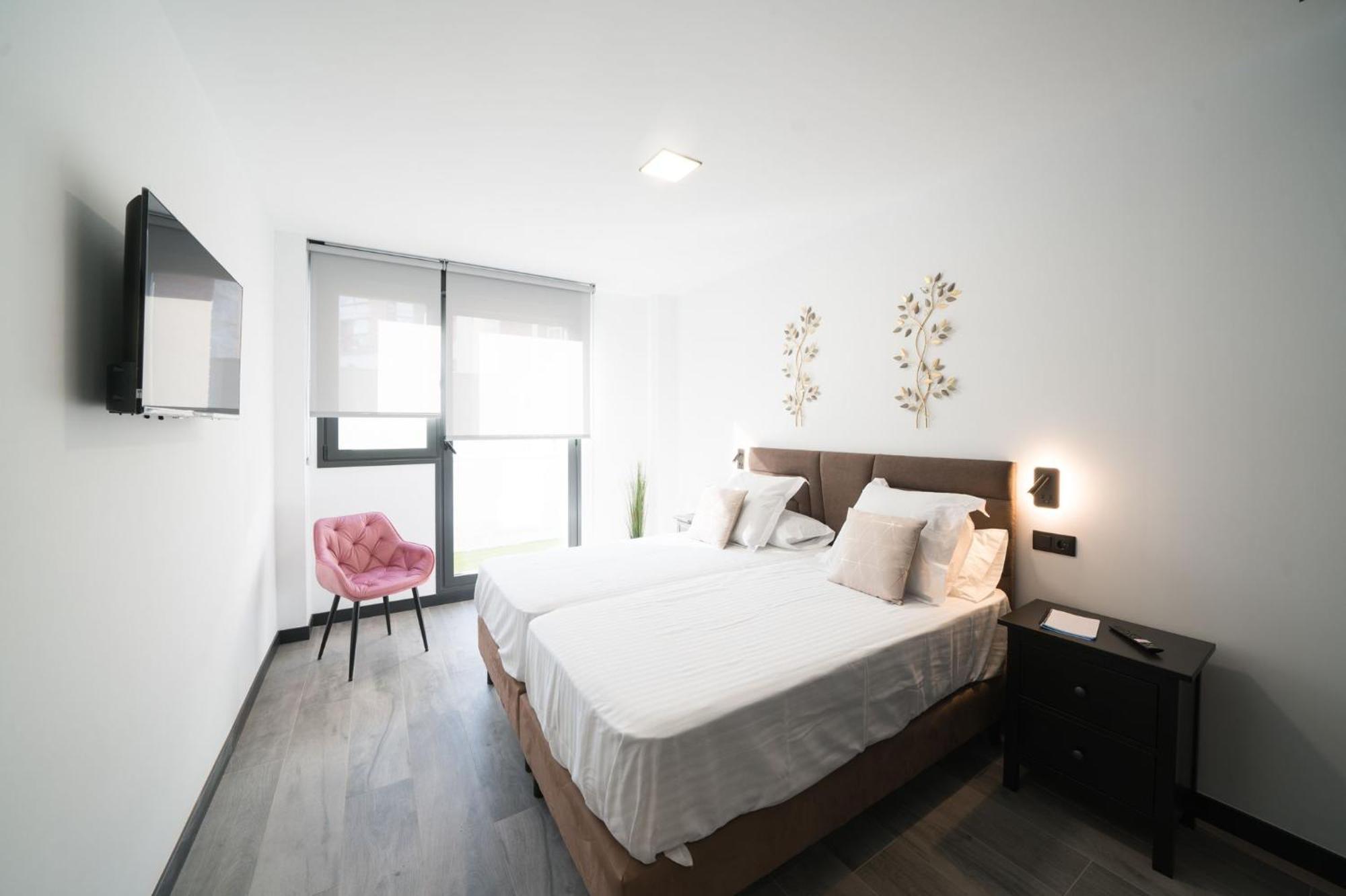 Apartamentos Go La Circular-Parking Gratuito 바야돌리드 외부 사진