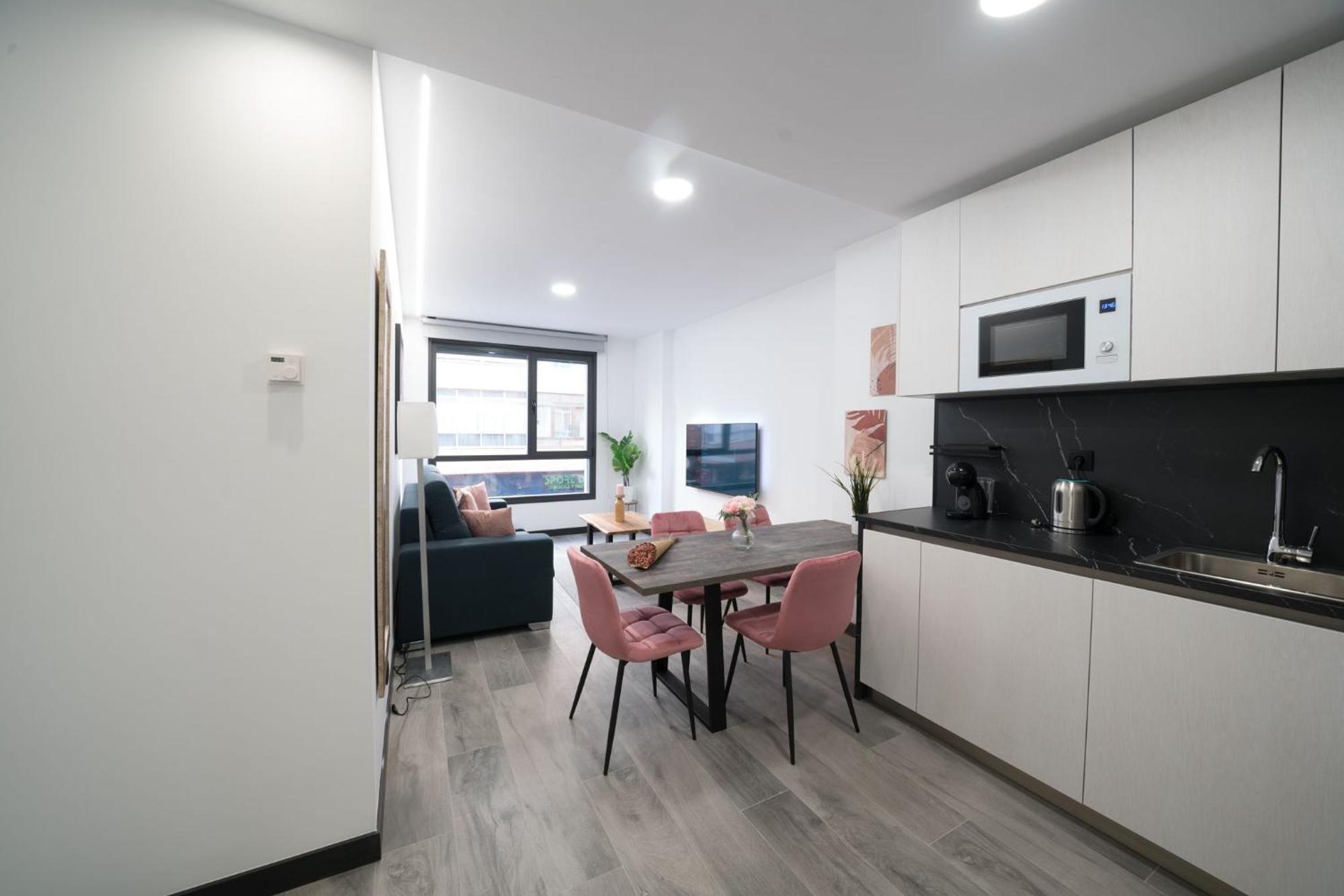 Apartamentos Go La Circular-Parking Gratuito 바야돌리드 외부 사진